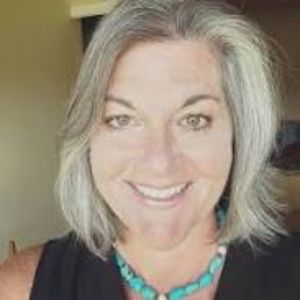 Meet your Posher, Vera